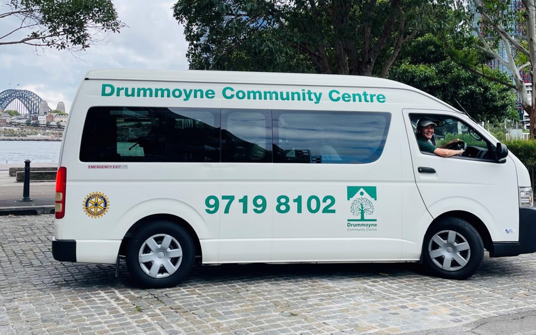 Stay Connected with the BayRider Minibus!